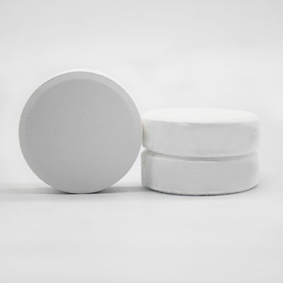地上のプールの上ののための1.2g/100mL Cas 87-90-1 TCCAの塩素のタブレット